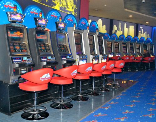 Стулья для игровых автоматов и казино